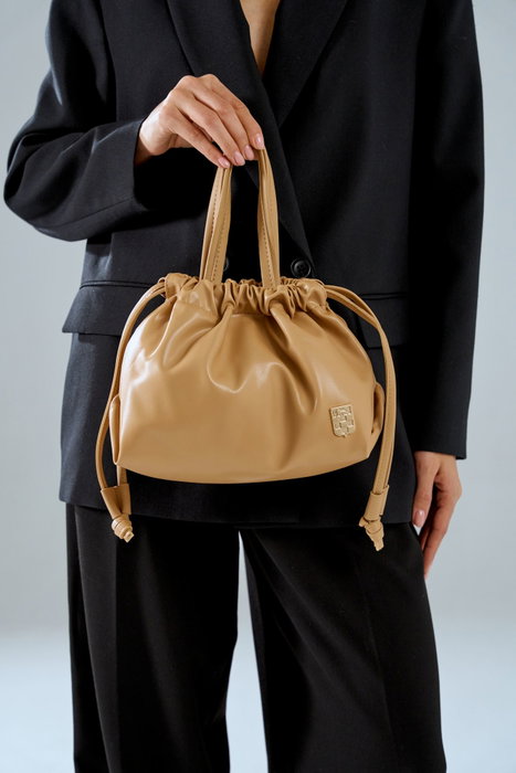 Vince Camuto Ferrara - Camel